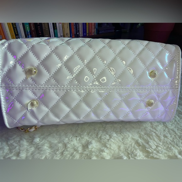 Gift Bags | Two For One | Black & White Hand Bags | Shoulder Bags 🖤🤍 - Picture 13 of 14